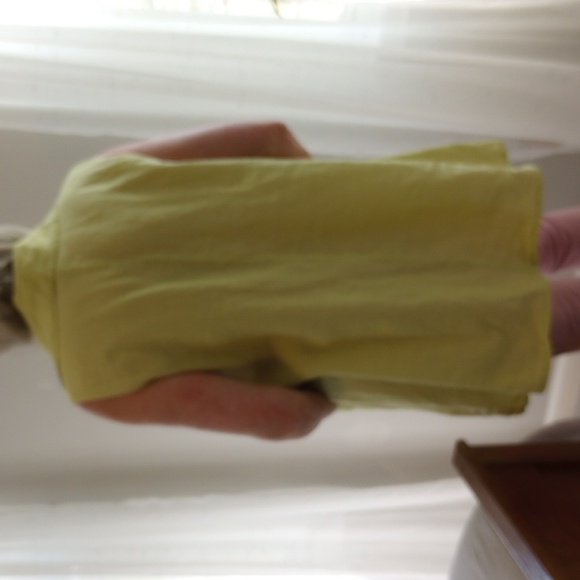 Match Point Linen Chartreuse Sleeveless Tunic - Picture 4 of 5